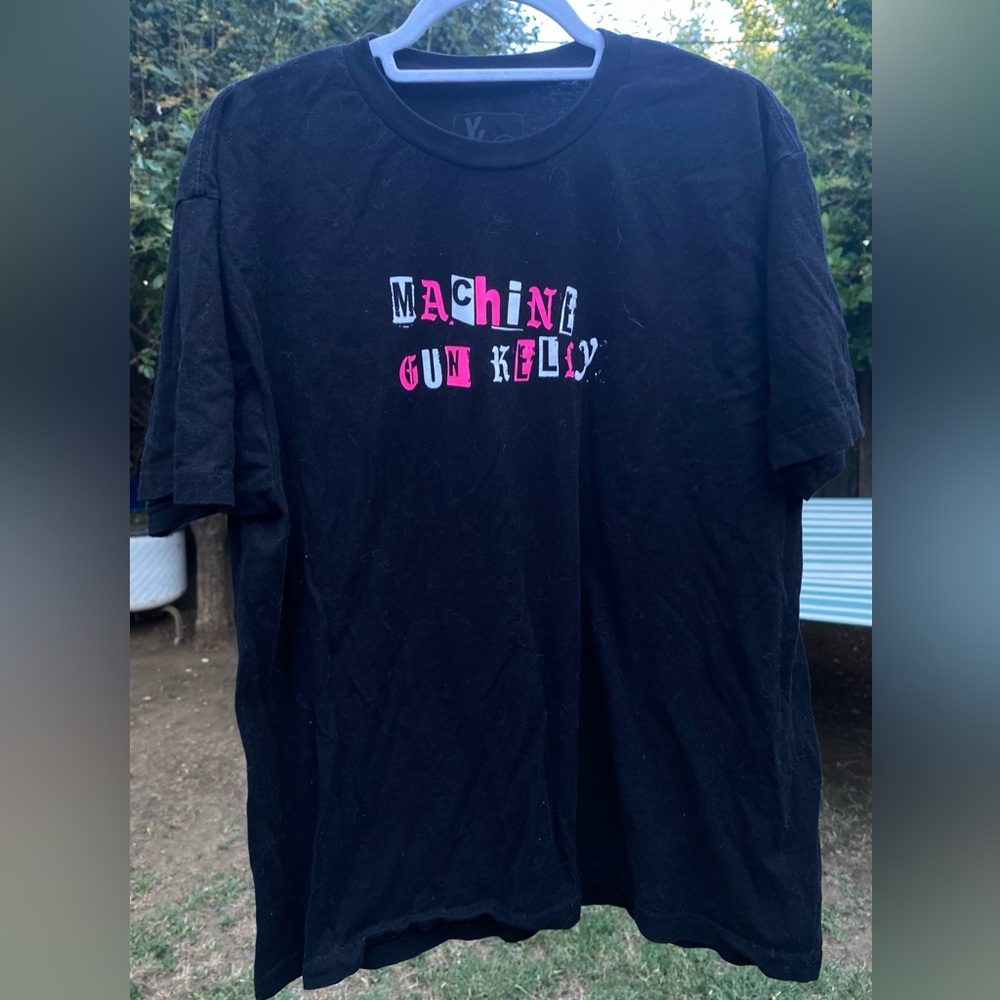 Hot Topic Machine Gun Kelly T-Shirt